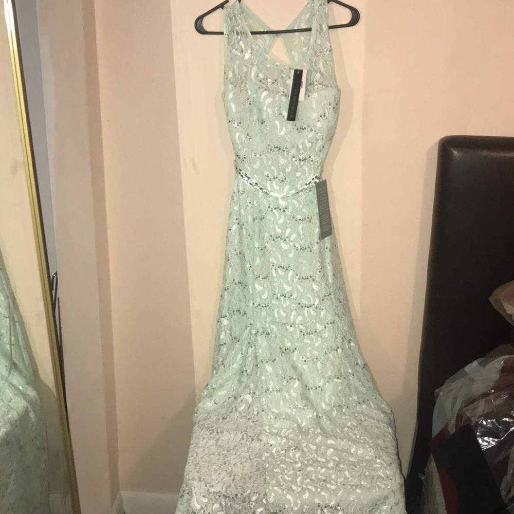 Women’s mint green size 9 floor length gown